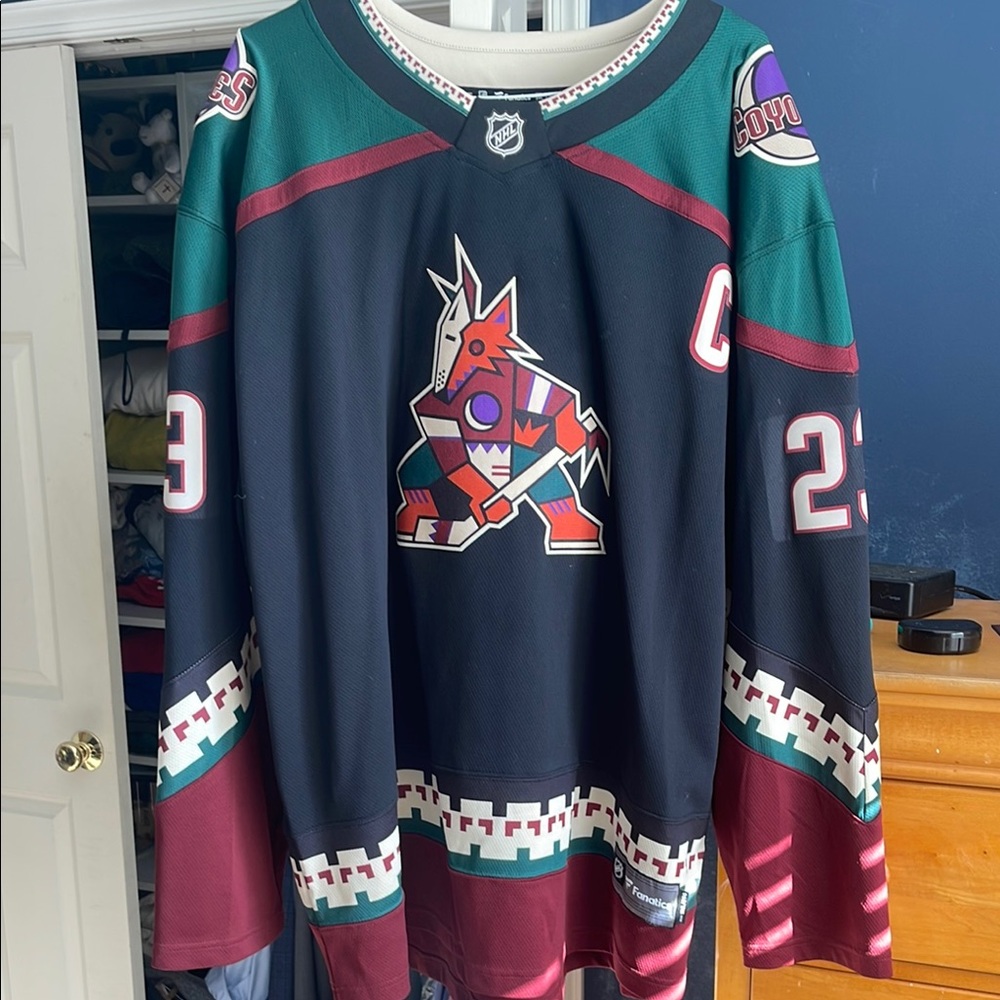 Fanatics Breakaway Coyotes Jersey #23 Oliver Ekman-Larsson
